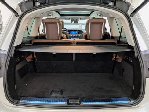 Used 2024 Mercedes-Benz GLS 450 4MATIC w/ Pinnacle Trim Package image 26