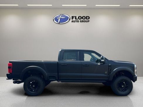 New 2026 Ford F250 Lariat w/ Black Appearance Package AWD/4WD image 7