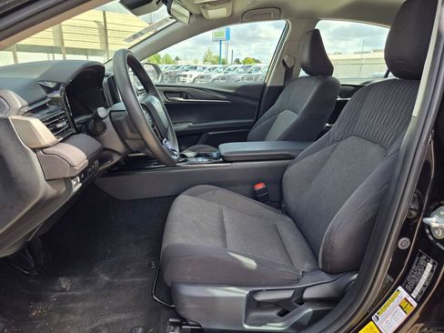 Used 2025 Toyota Camry LE FWD image 23