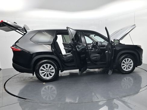 Used 2024 Toyota Grand Highlander AWD image 68