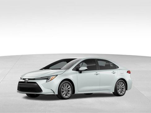 New 2026 Toyota Corolla LE FWD image 3
