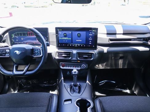 Used 2025 Ford Mustang Coupe RWD image 14