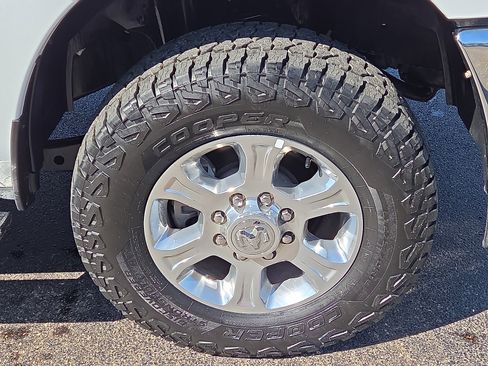 Used 2024 RAM 2500 Big Horn image 7