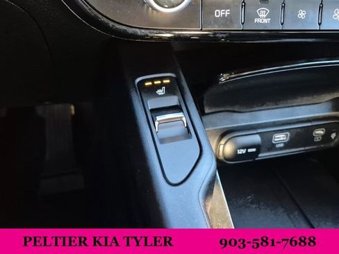Certified 2025 Kia Telluride S image 48