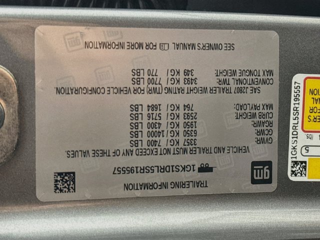 Used 2025 GMC Yukon Denali RWD image 39