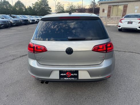 Used 2017 Volkswagen Golf SE FWD image 4