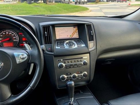 Used 2011 Nissan Maxima 3.5 SV w/ Sport Pkg image 6