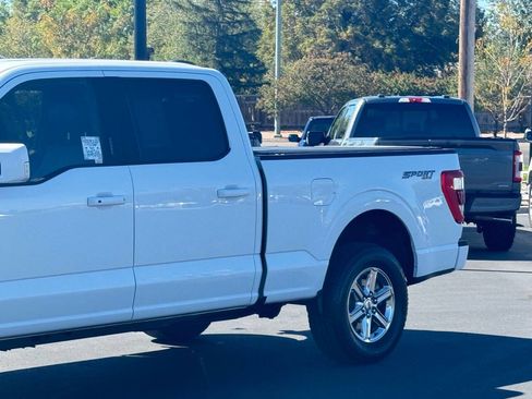 Used 2022 Ford F150 Lariat image 11