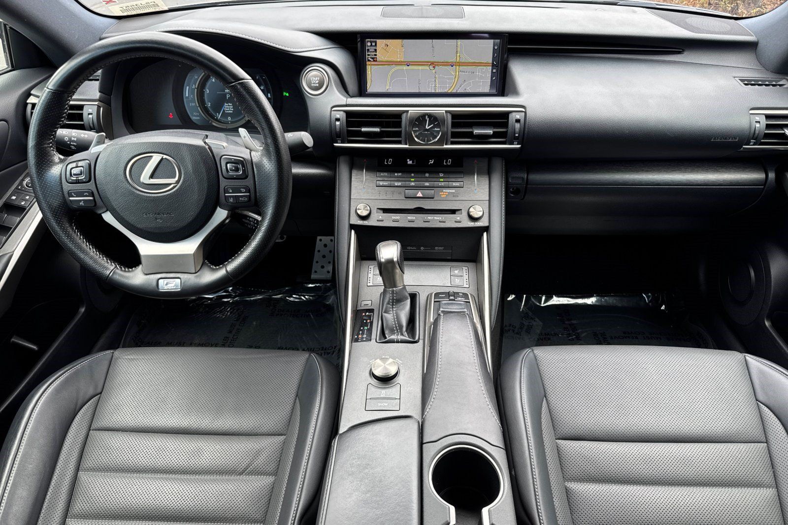 Used 2019 Lexus IS 300 F Sport w/ F Sport Package RWD image 17