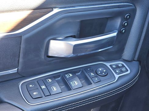 Used 2024 RAM 2500 Laramie w/ Safety Group AWD/4WD image 12