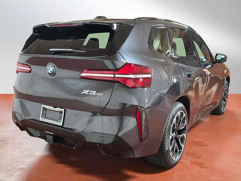 Used 2026 BMW X3 xDrive30i w/ Premium Package AWD/4WD image 3