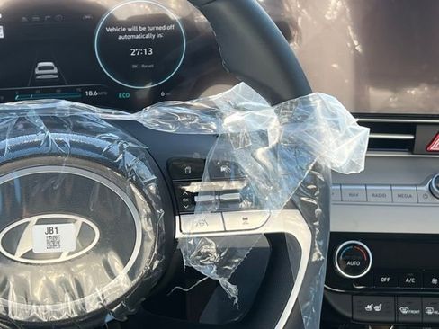 New 2026 Hyundai Elantra Limited image 20