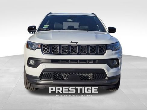 New 2026 Jeep Compass Latitude image 2