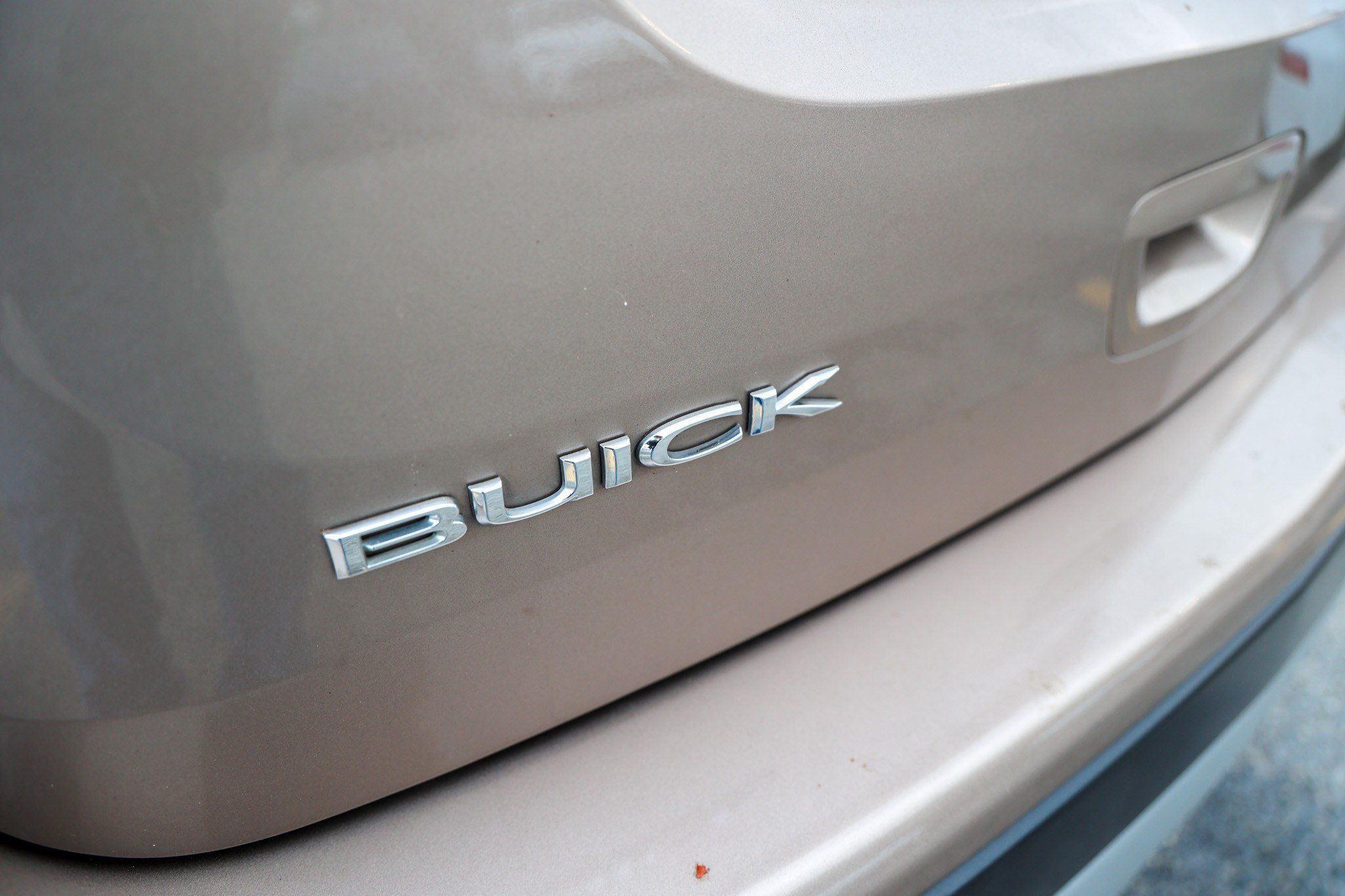 Used 2018 Buick Encore Preferred FWD image 10