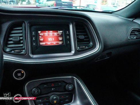 Used 2016 Dodge Challenger R/T w/ Blacktop Package image 38