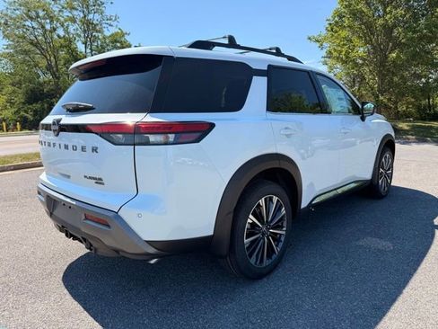 New 2026 Nissan Pathfinder Platinum AWD/4WD image 5