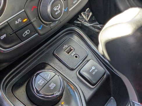 Used 2018 Jeep Compass Trailhawk image 14