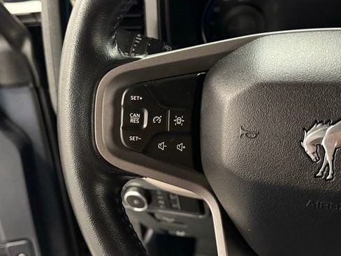 Used 2023 Ford Bronco Wildtrak image 19