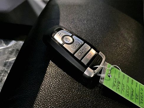 Used 2022 Ford F150 XLT w/ Equipment Group 302A High image 12