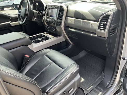 Used 2021 Ford F250 Lariat w/ Chrome Package AWD/4WD image 30