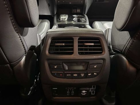 Used 2019 Honda Pilot Elite image 24
