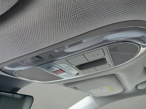 Used 2023 Hyundai Ioniq 5 Limited image 33