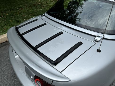 Used 1990 MAZDA MX-5 Miata RWD image 47