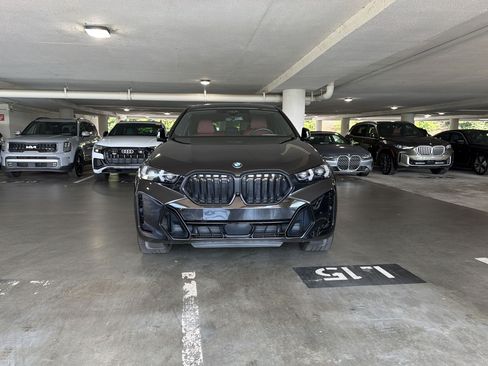 Used 2024 BMW X6 xDrive40i w/ Executive Package AWD/4WD image 5