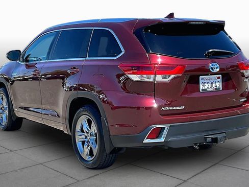 Used 2017 Toyota Highlander Limited Platinum AWD/4WD image 11