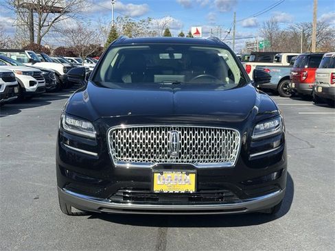 Certified 2022 Lincoln Nautilus Reserve image 2