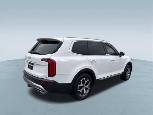 Used 2022 Kia Telluride EX w/ Towing Package image 8