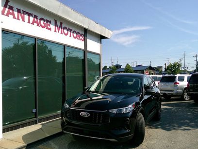 Used 2023 Ford Escape Active w/ Tech Pack #1