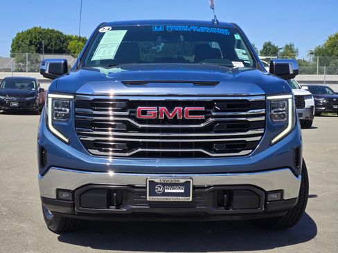 Used 2024 GMC Sierra 1500 SLT RWD image 2
