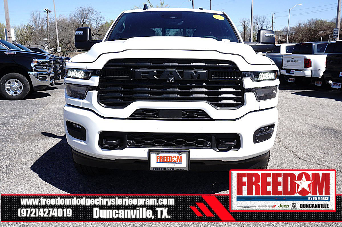 New 2026 RAM 2500 Big Horn AWD/4WD image 8