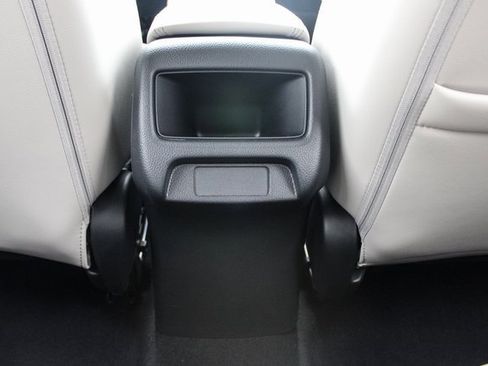 Used 2023 Honda HR-V EX-L image 38