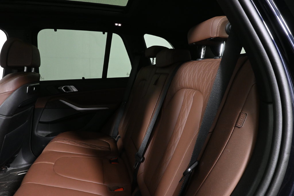Certified 2024 BMW X5 xDrive40i w/ Executive Package AWD/4WD image 6