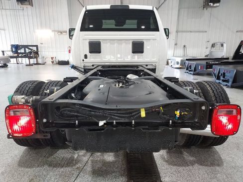 New 2026 RAM 4500 Tradesman w/ Chrome Appearance Group AWD/4WD image 27