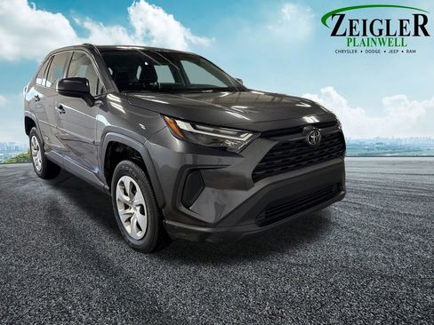 Used 2023 Toyota RAV4 LE image 14