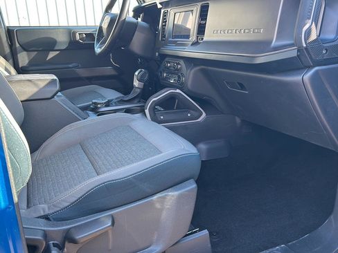 Used 2022 Ford Bronco Outer Banks image 18