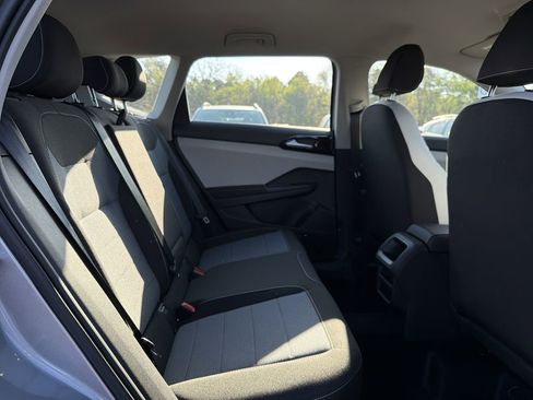 New 2026 Volkswagen Taos S image 15