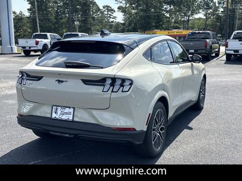 New 2025 Ford Mustang Mach-E Premium image 7
