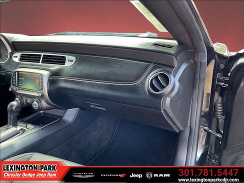 Used 2013 Chevrolet Camaro LT RWD image 23