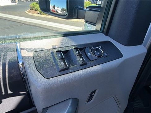 Used 2022 Ford F250 XLT image 20
