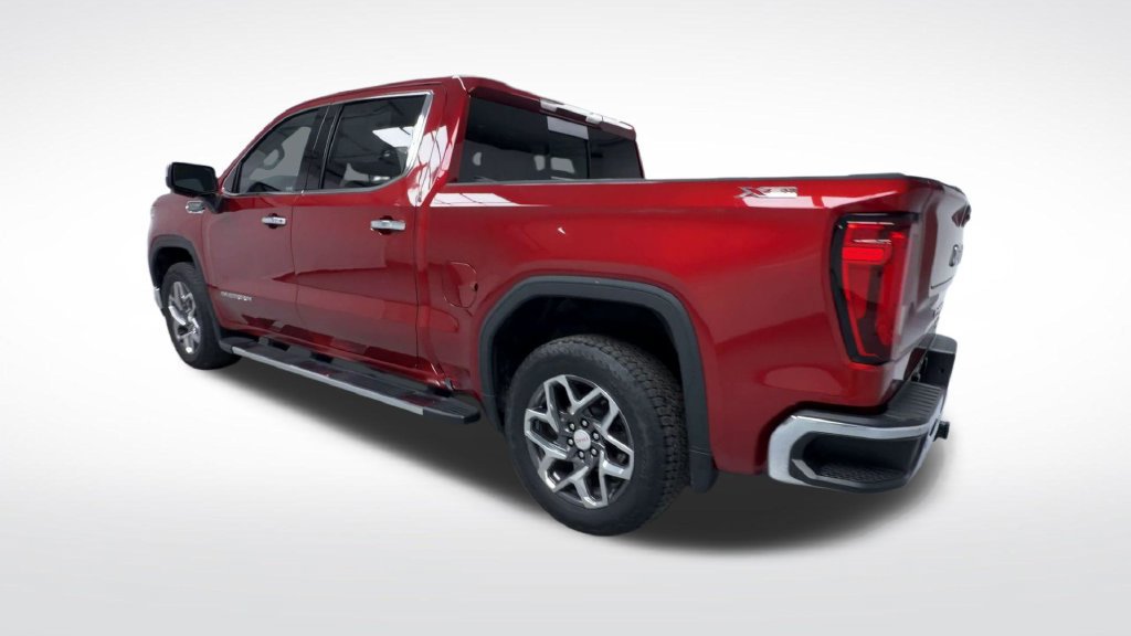 Used 2024 GMC Sierra 1500 SLT w/ SLT Premium Plus Package AWD/4WD image 8
