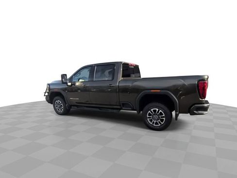 Used 2022 GMC Sierra 2500 AT4 w/ AT4 Preferred Package image 6