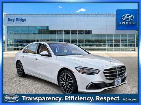 Used 2021 Mercedes-Benz S 580 4MATIC Sedan image 1