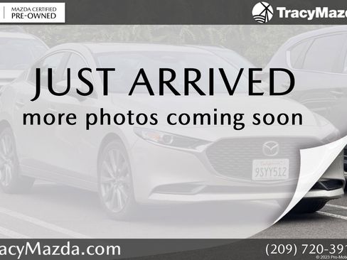 Used 2025 MAZDA MAZDA3 s FWD image 1