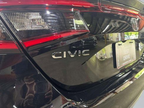 Used 2023 Honda Civic EX-L image 14