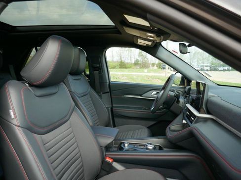 New 2026 Ford Explorer ST-Line AWD/4WD image 11