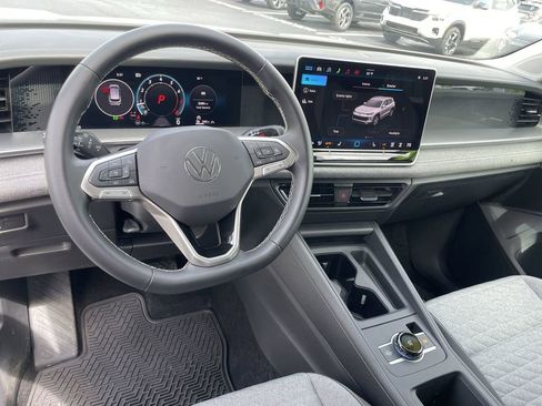 Used 2026 Volkswagen Tiguan S AWD/4WD image 9